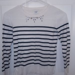 Crown and Ivy sweater